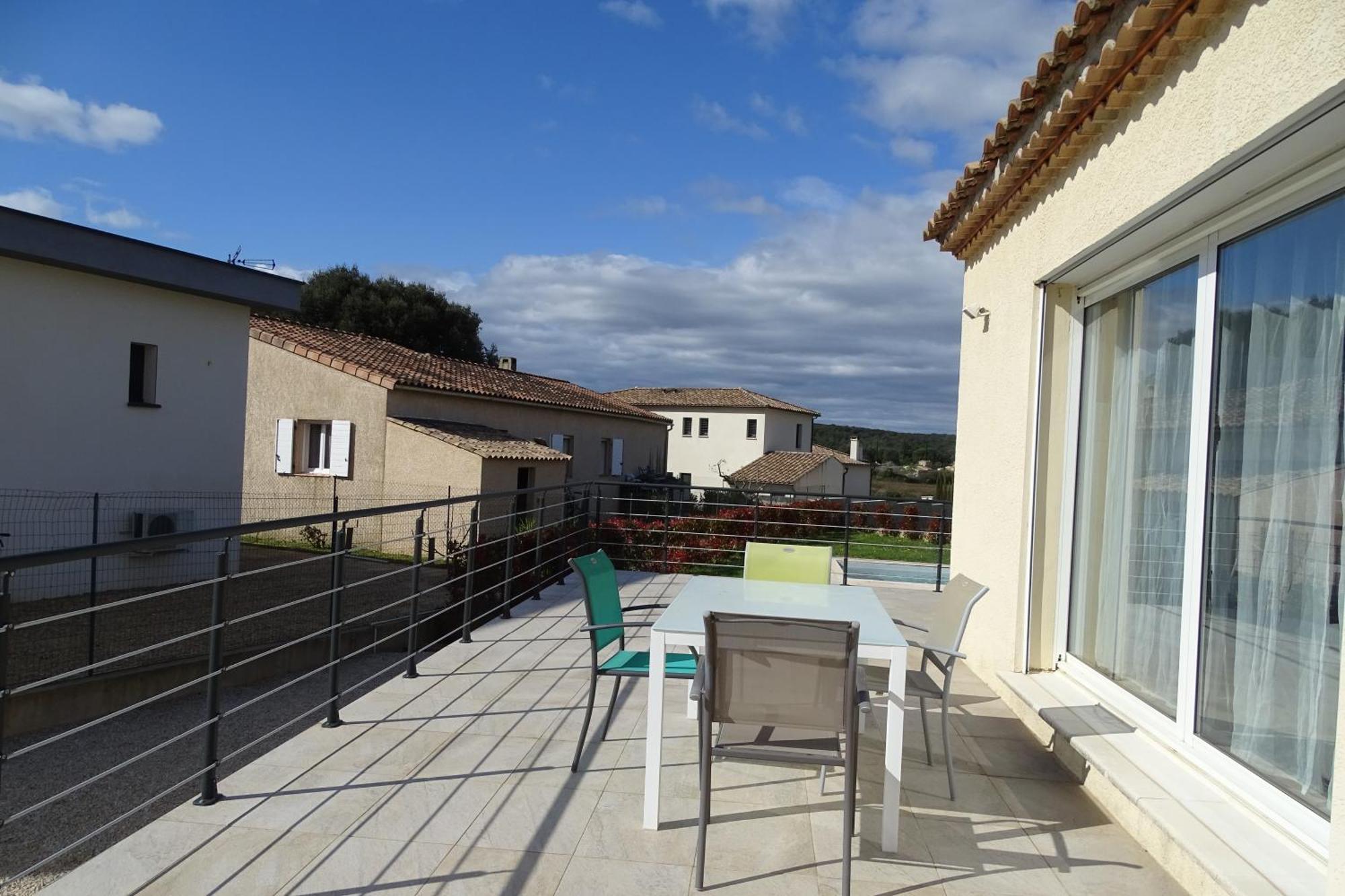 Villa Familiale Avec Piscine, Jardin A 10 Mn D'Uzes Flaux Eksteriør billede